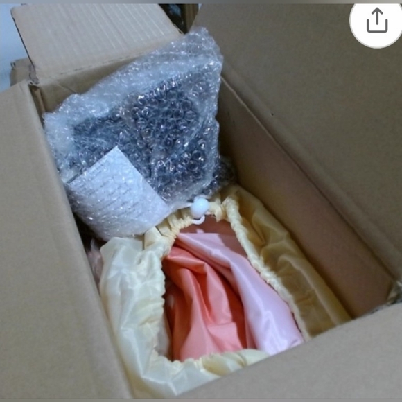 Pink Inflatable Hot Tub - Picture 2 of 7